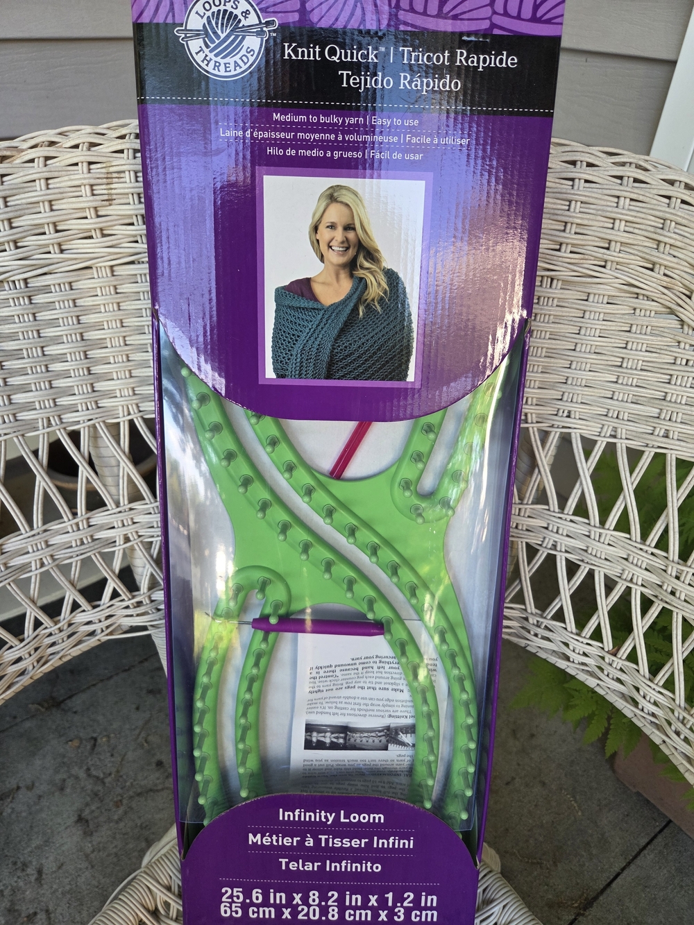 NFINITY Infinity Loom Make Your Own Shawls Scarves Etc
